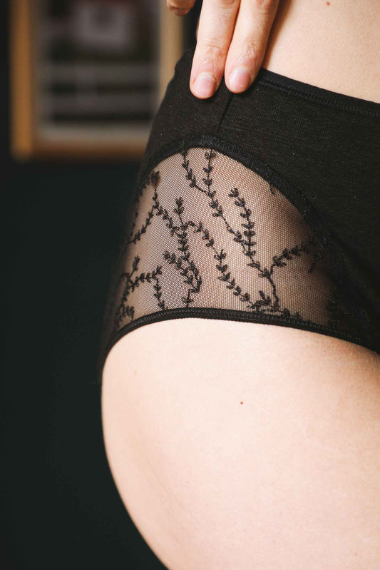 lingerie menstruelle dentelle française