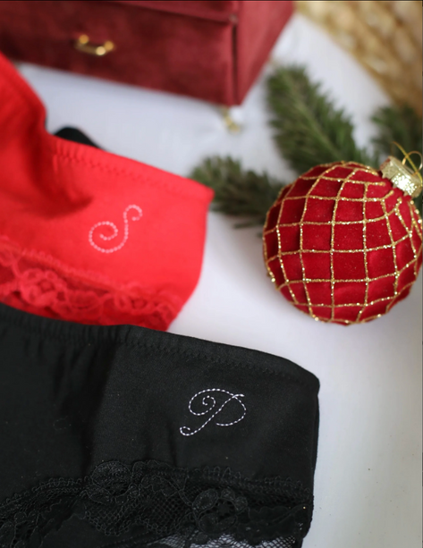 lingerie initiale brodée
