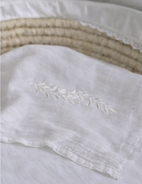 Lange brodé linge d’antan – Personnalisable