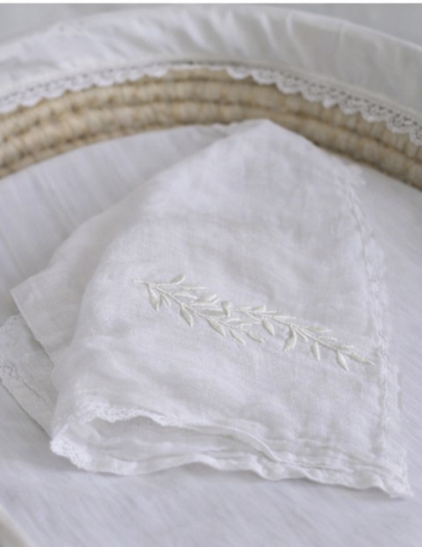 Lange brodé linge d’antan – Personnalisable