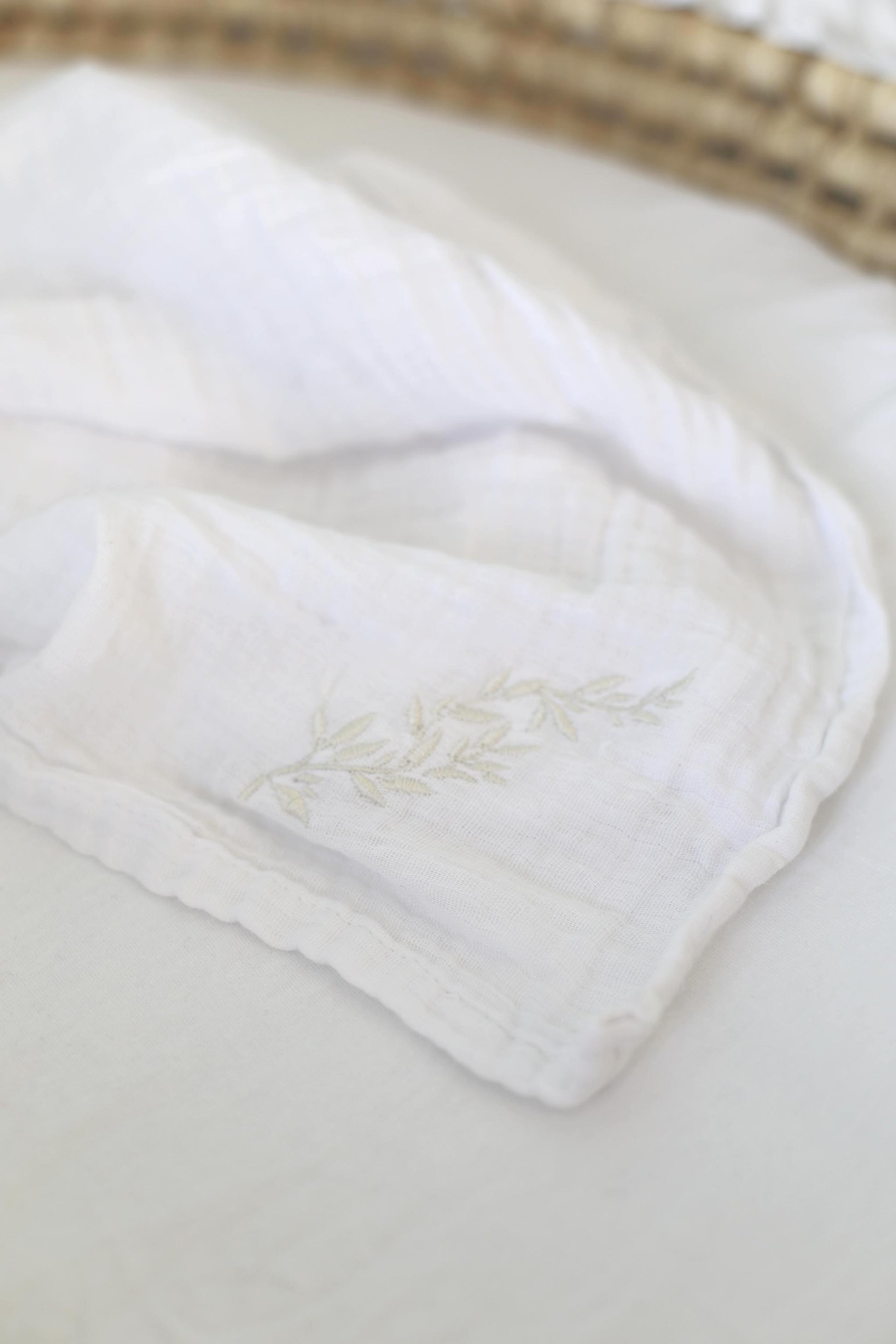 Lange brodé linge d’antan – Personnalisable